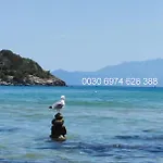 Beachway Luxury A B Néa Péramos
