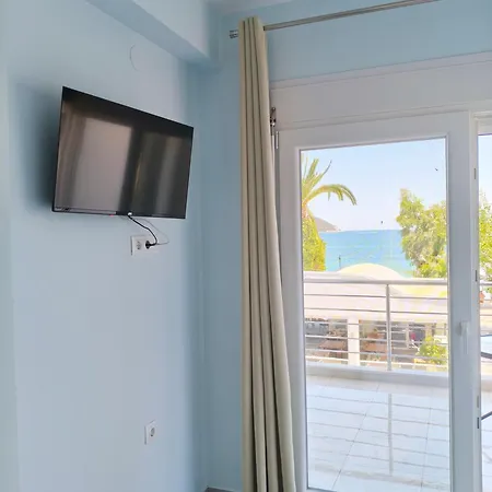 Beachway Luxury A B * Néa Péramos