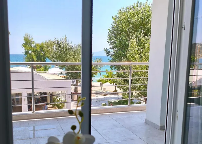 Beachway Luxury A B