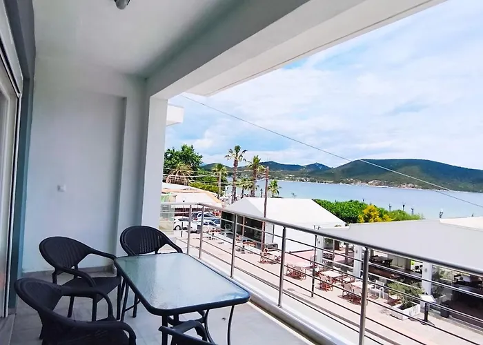 Lejlighed Beachway Luxury A B Néa Péramos