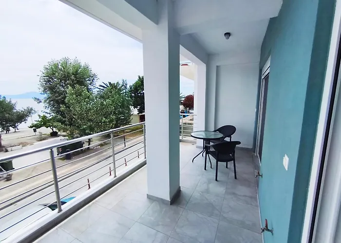 Beachway Luxury A B * Néa Péramos