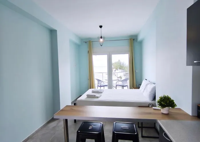 Beachway Luxury A B Апартаменты *
